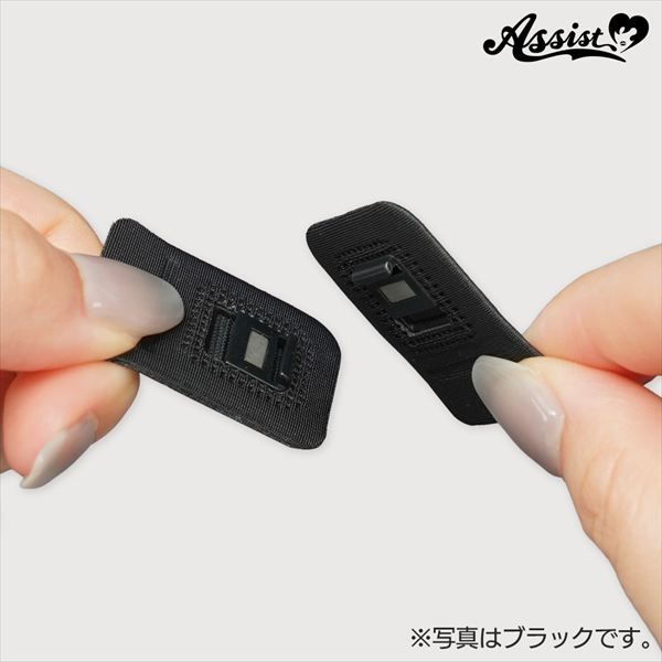 ブラック