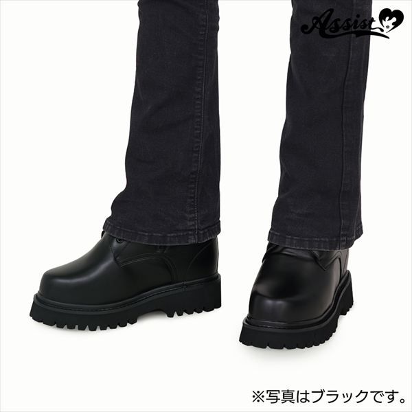 ブラック